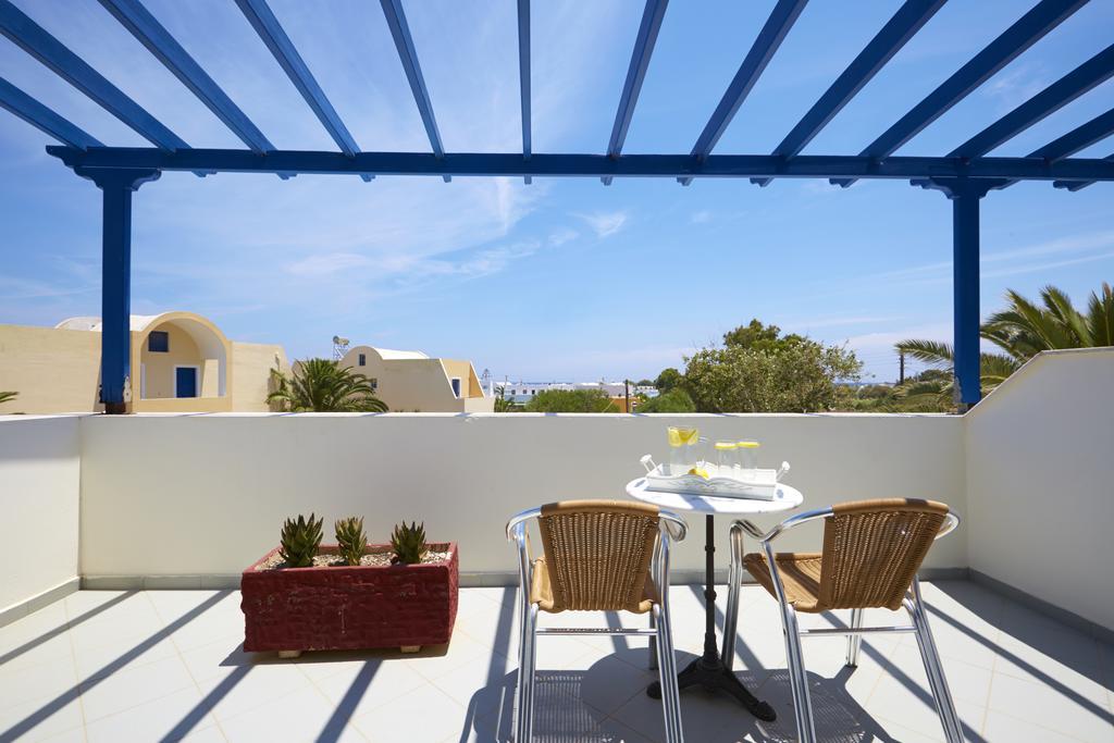 Hermes Hotel Kamári Exteriér fotografie
